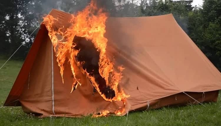 Tarp shelter 2024 with fire